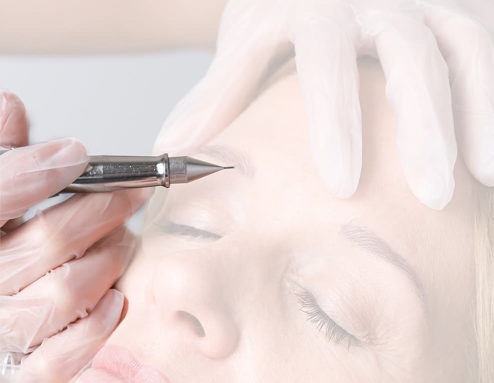 The Perfect Liner gallery image 5