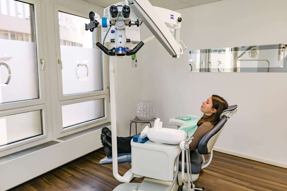 Adent | Dentiste Genève – Acacias gallery image 2
