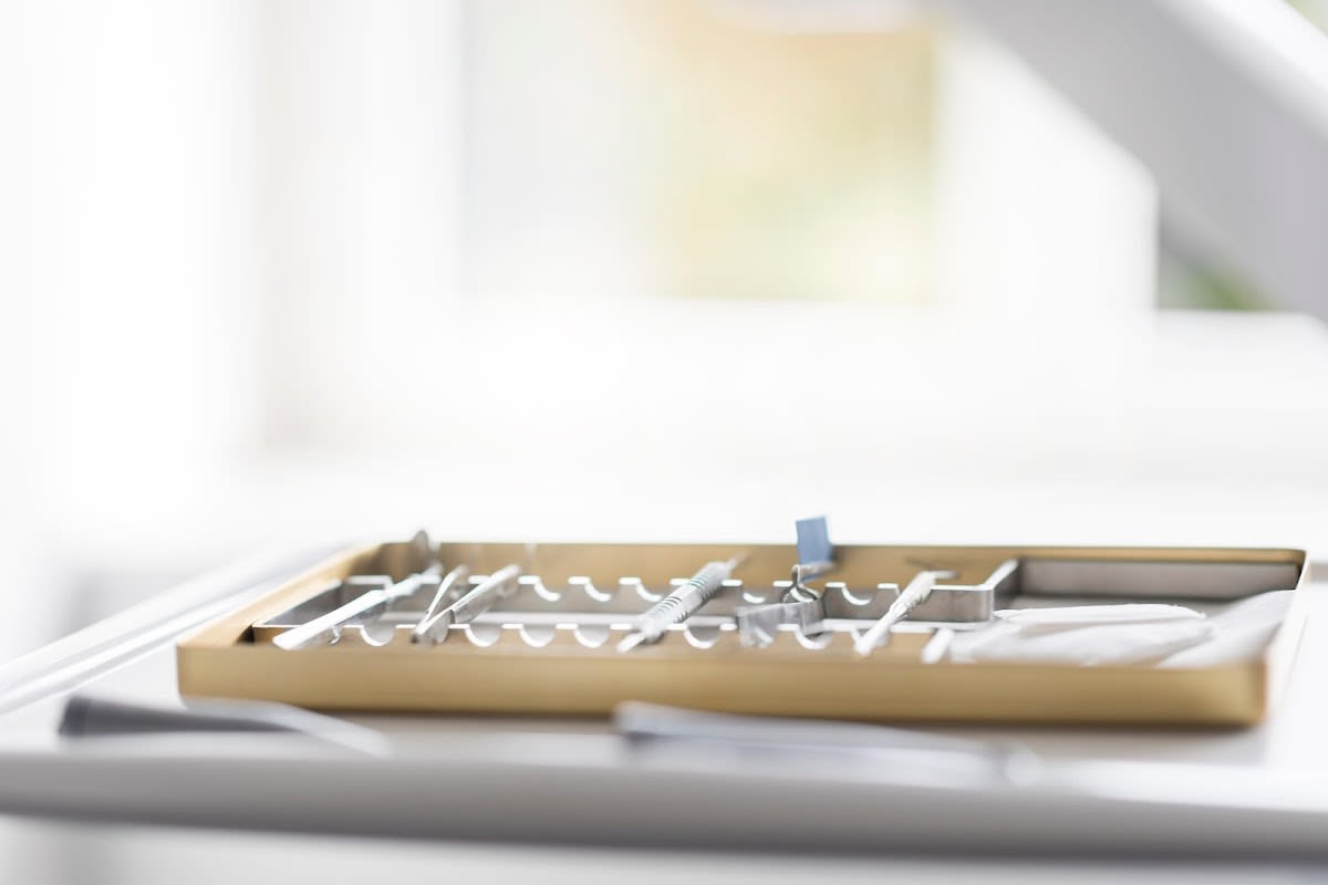 Zahnarztpraxis Bellevue AG gallery image 1