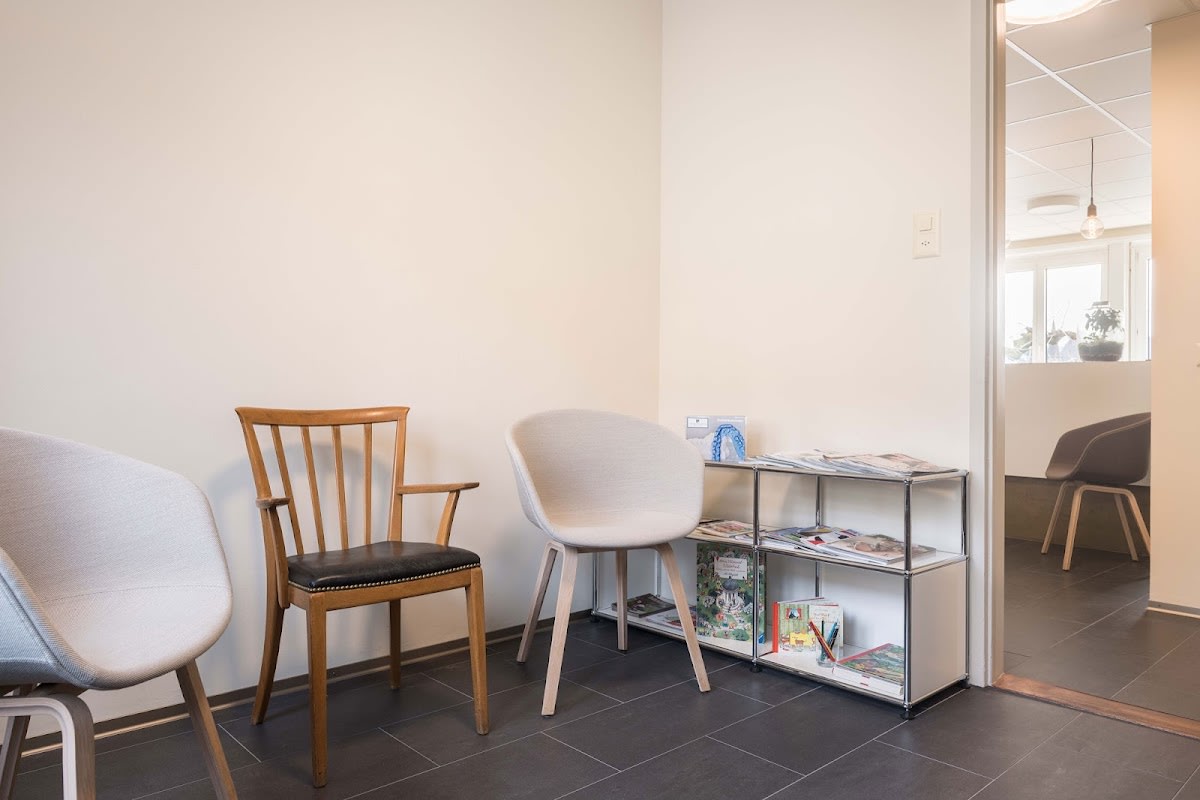 Zahnarztpraxis Bellevue AG gallery image 6