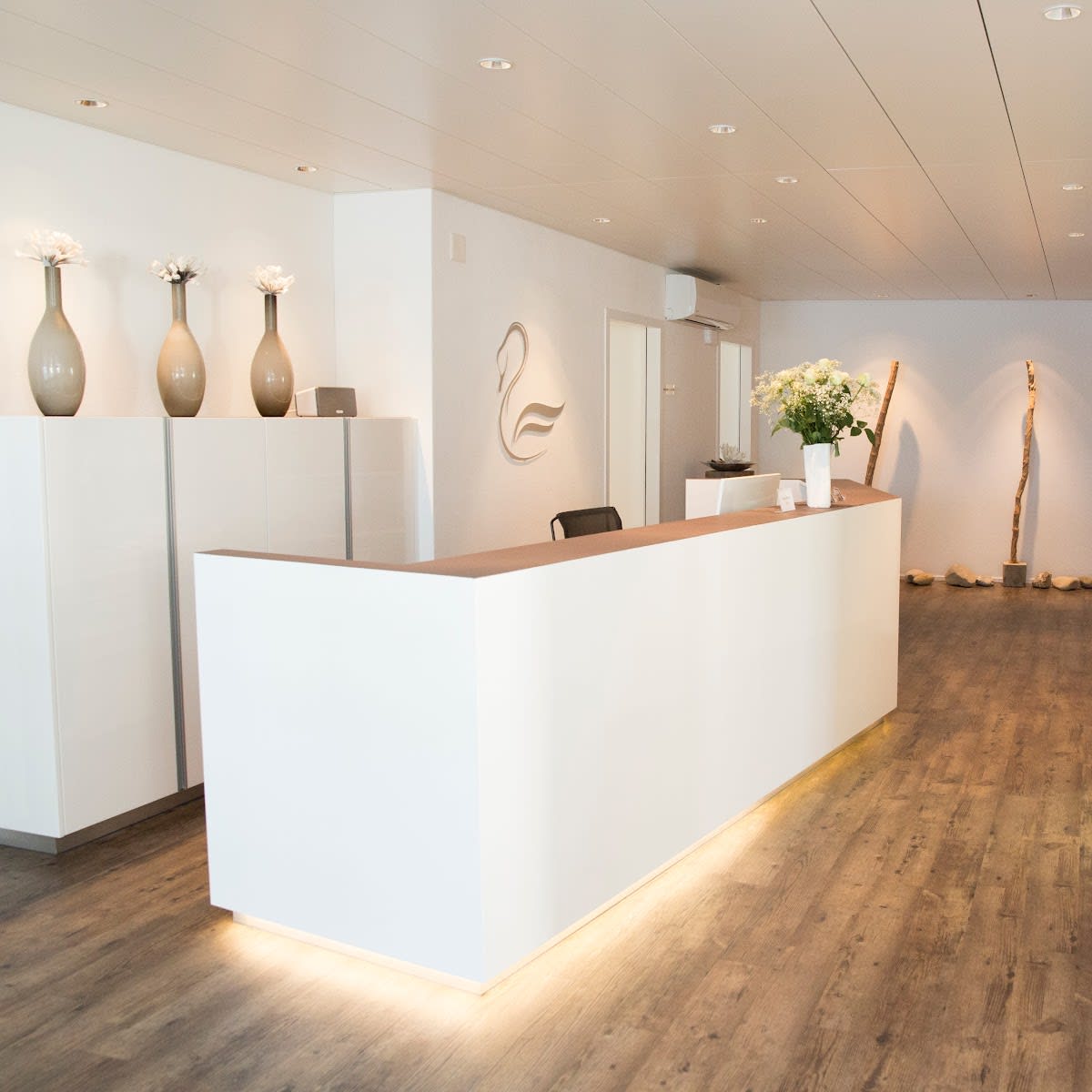 Zahnarzt am Schwanenplatz in Luzern, Dr. med. dent. Claude Rast gallery image 3