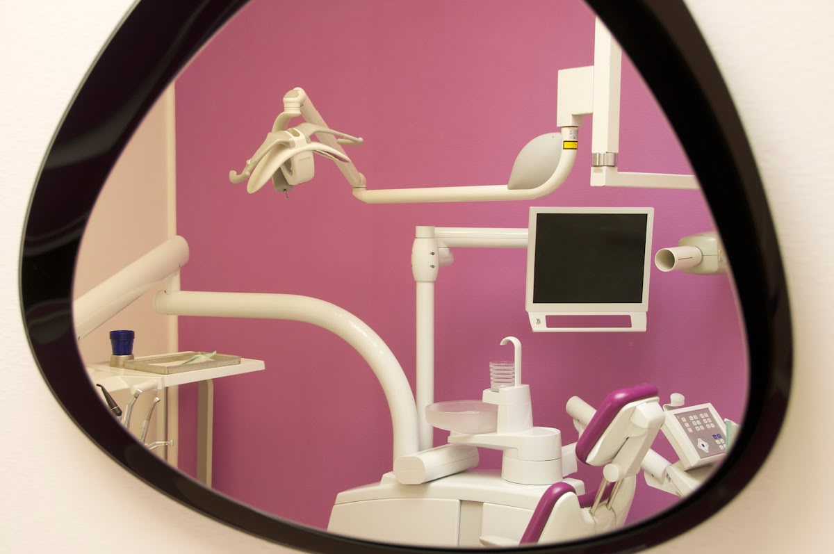 Cabinet Dentaire John Baudet gallery image 1