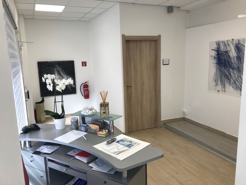 La Clinica del Capello - CENTRO TRICOLOGICO LUGANO gallery image 2