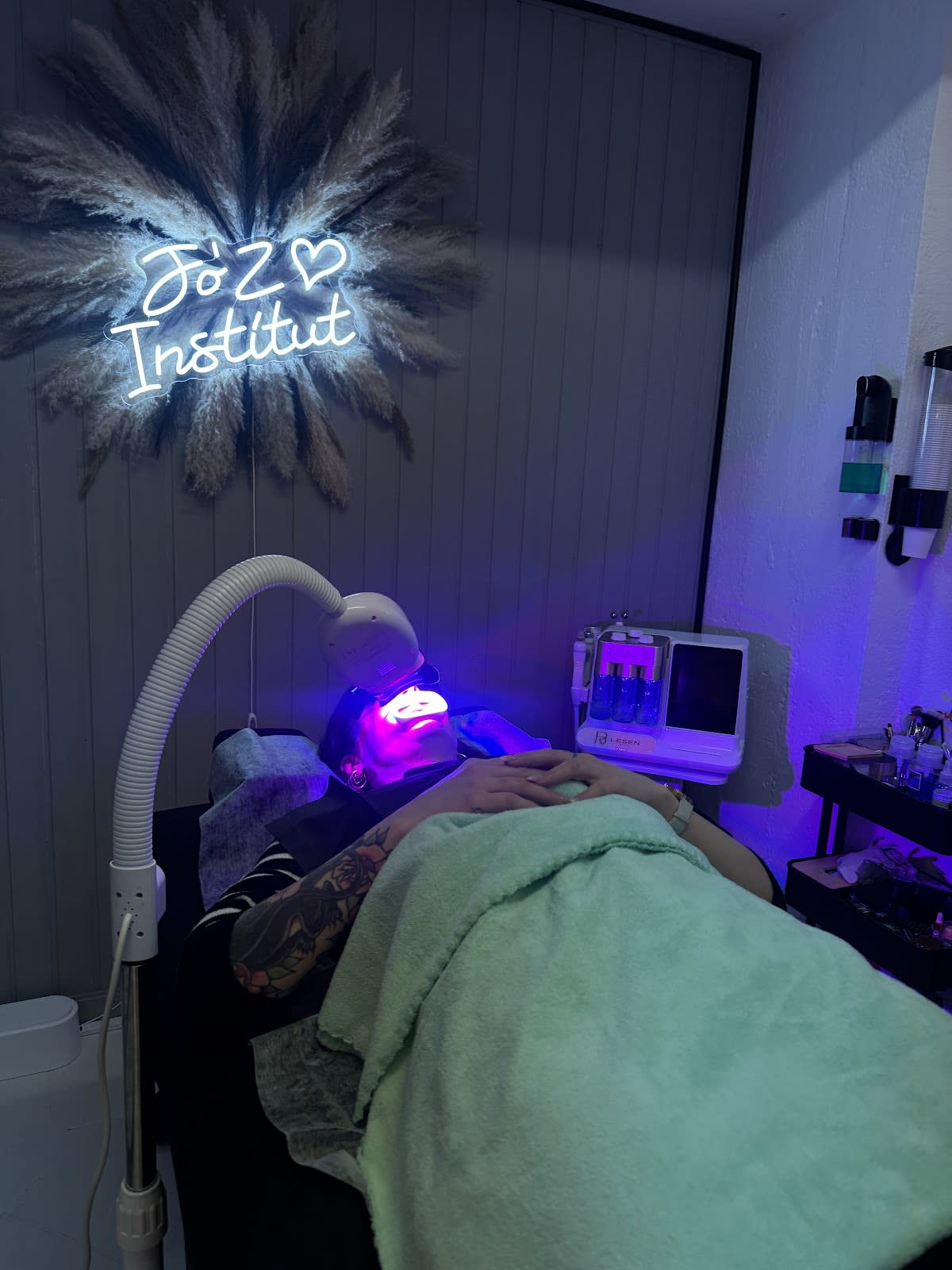 Jo’Z Institut gallery image 2