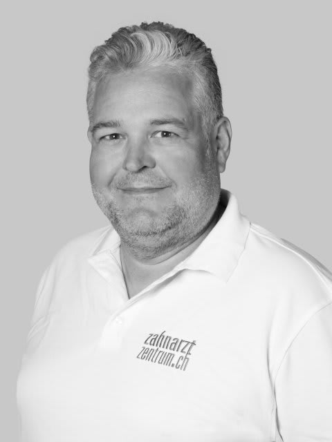 zahnarztzentrum.ch Zürich West - Zahnarzt & Zahnreinigung gallery image 1