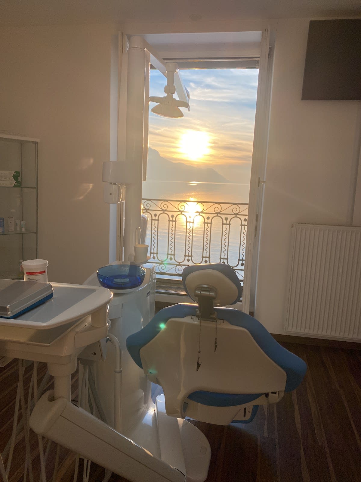 DENTAL SWISS CLINICS - Cabinet dentaire gallery image 3