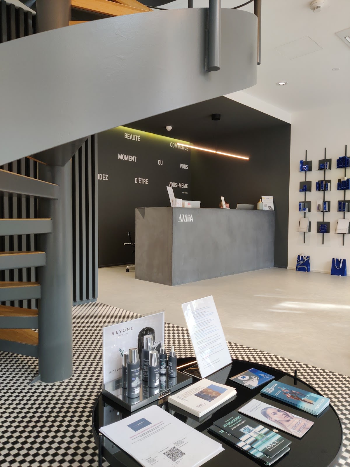 Amiia Clinique gallery image 4