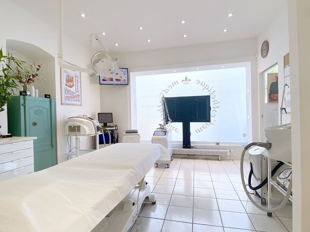 Med'Esthetique gallery image 1
