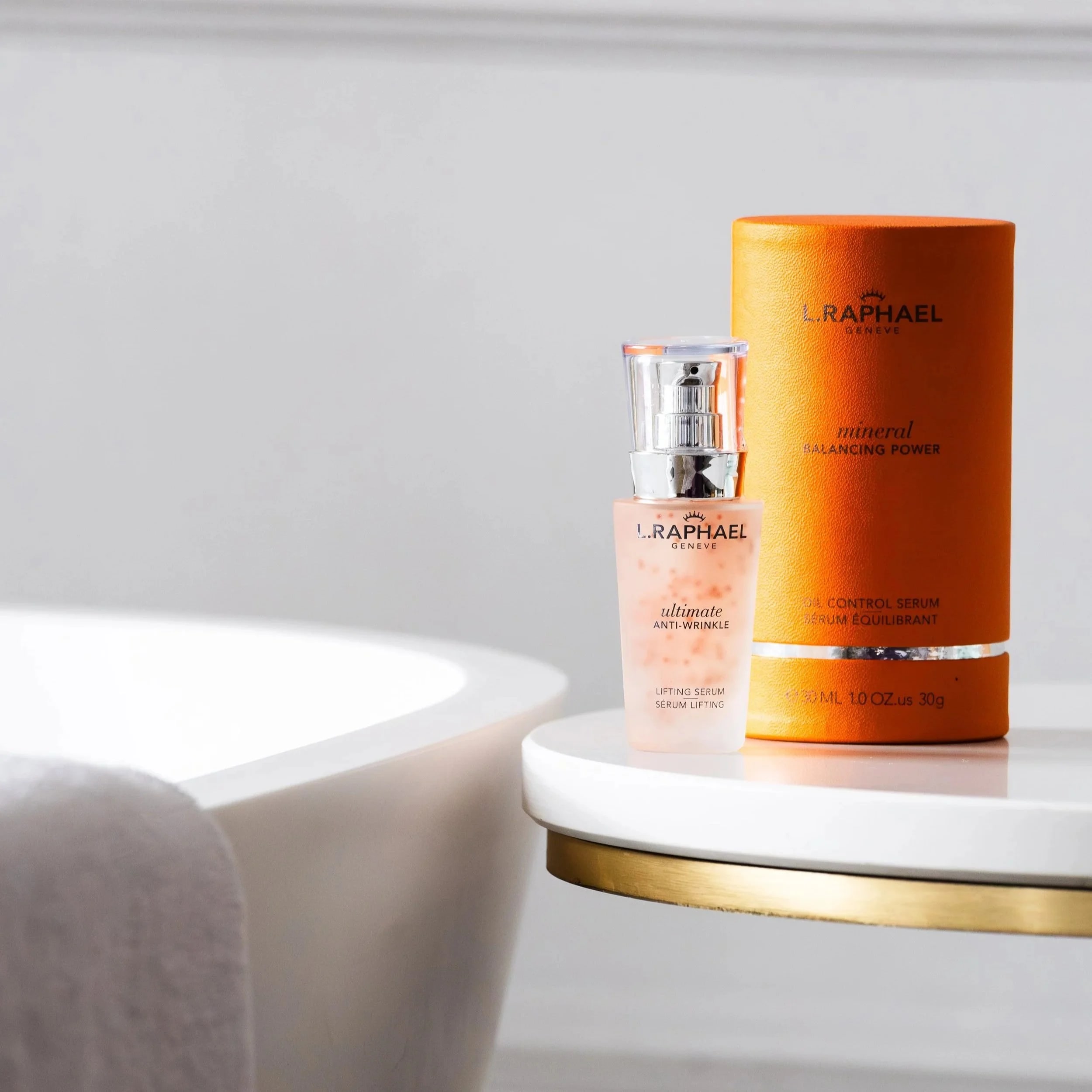 L.RAPHAEL gallery image 8