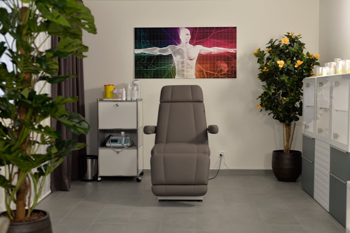 VenustaMed Dr. Kainth gallery image 2