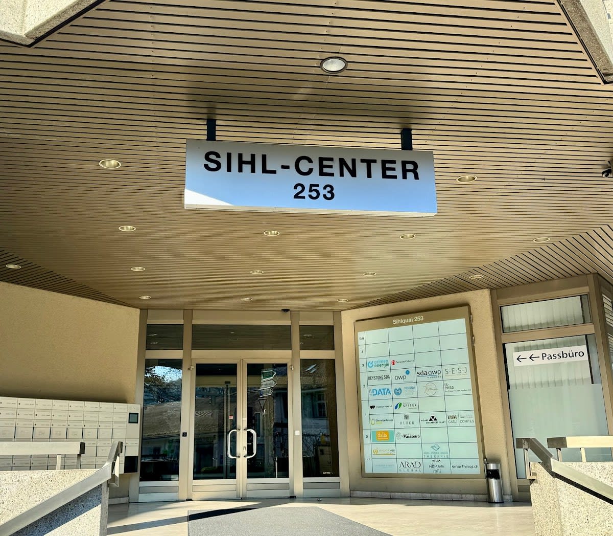 VenustaMed Dr. Kainth gallery image 3