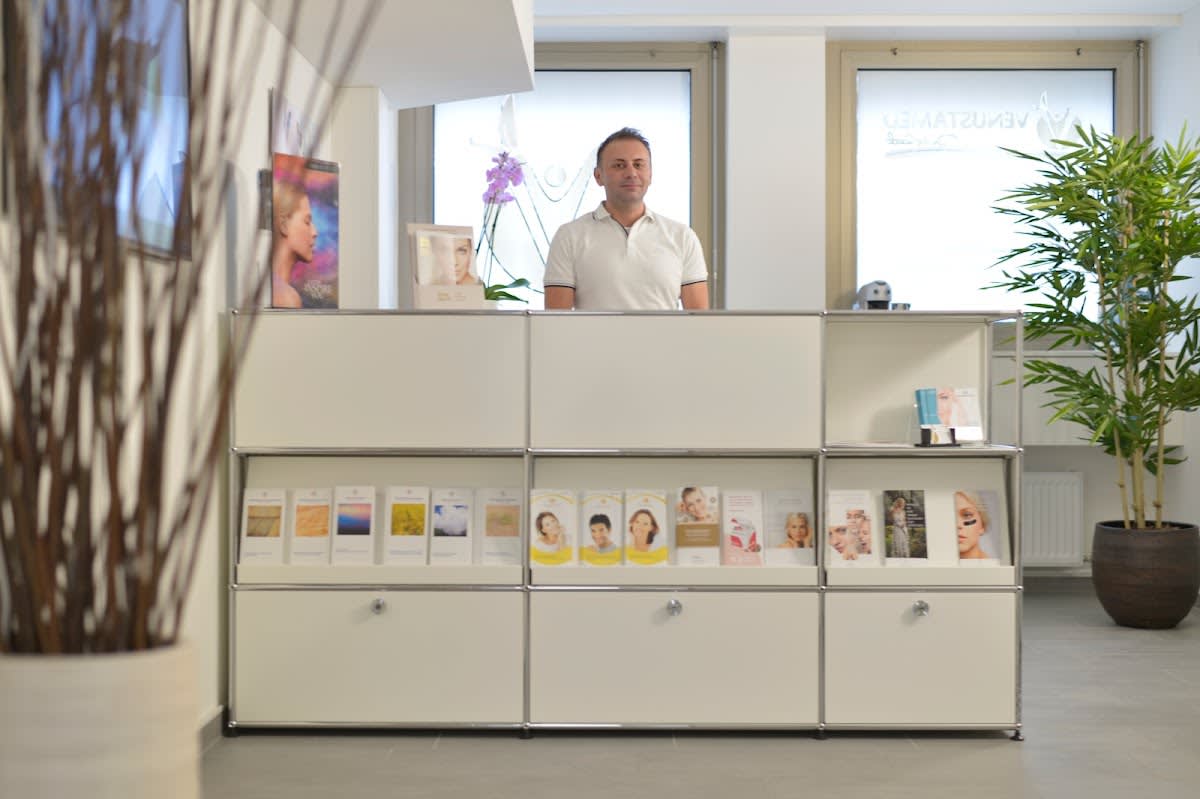 VenustaMed Dr. Kainth gallery image 9