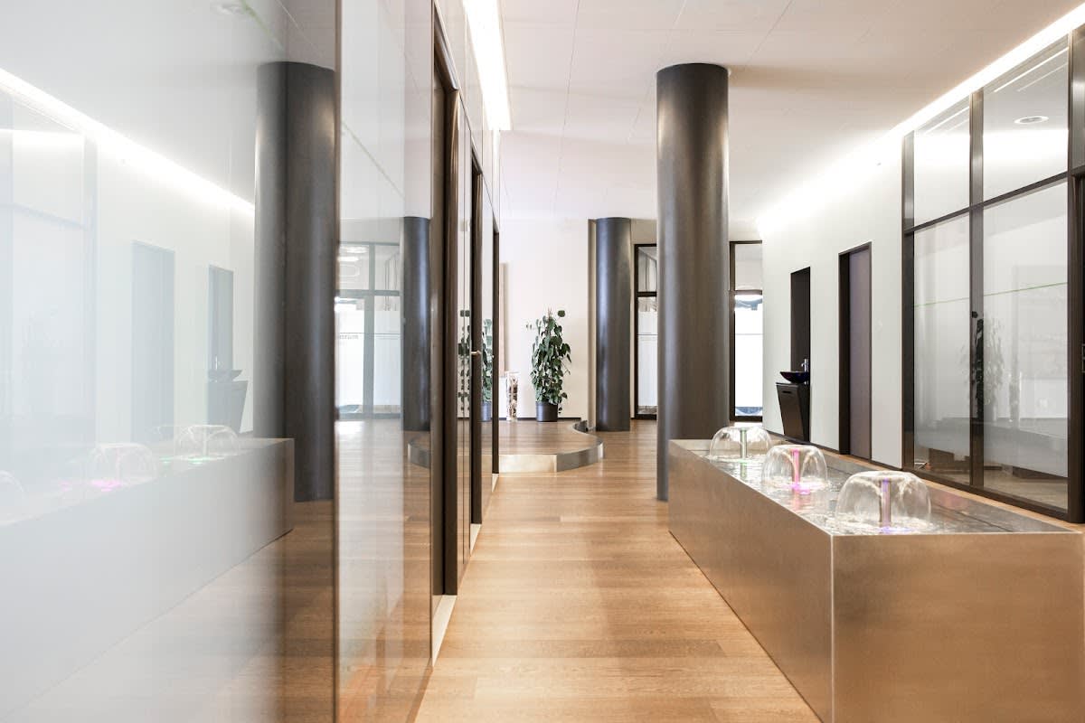 Plastische Chirurgie Zug gallery image 2