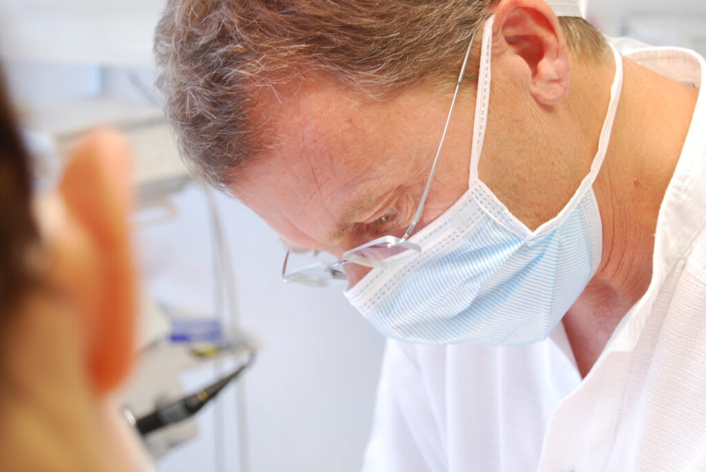 Cabinet dentaire des Drs Haerri Alain et Johan gallery image 7