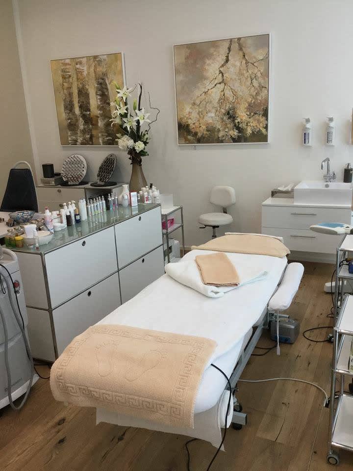 Beauty Angel gallery image 2