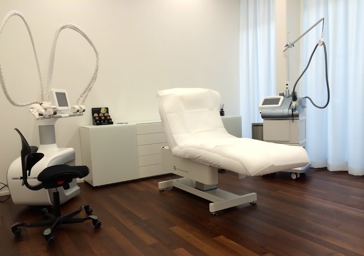 prevention-center AG Zug - Schönheits­chirurgie gallery image 8