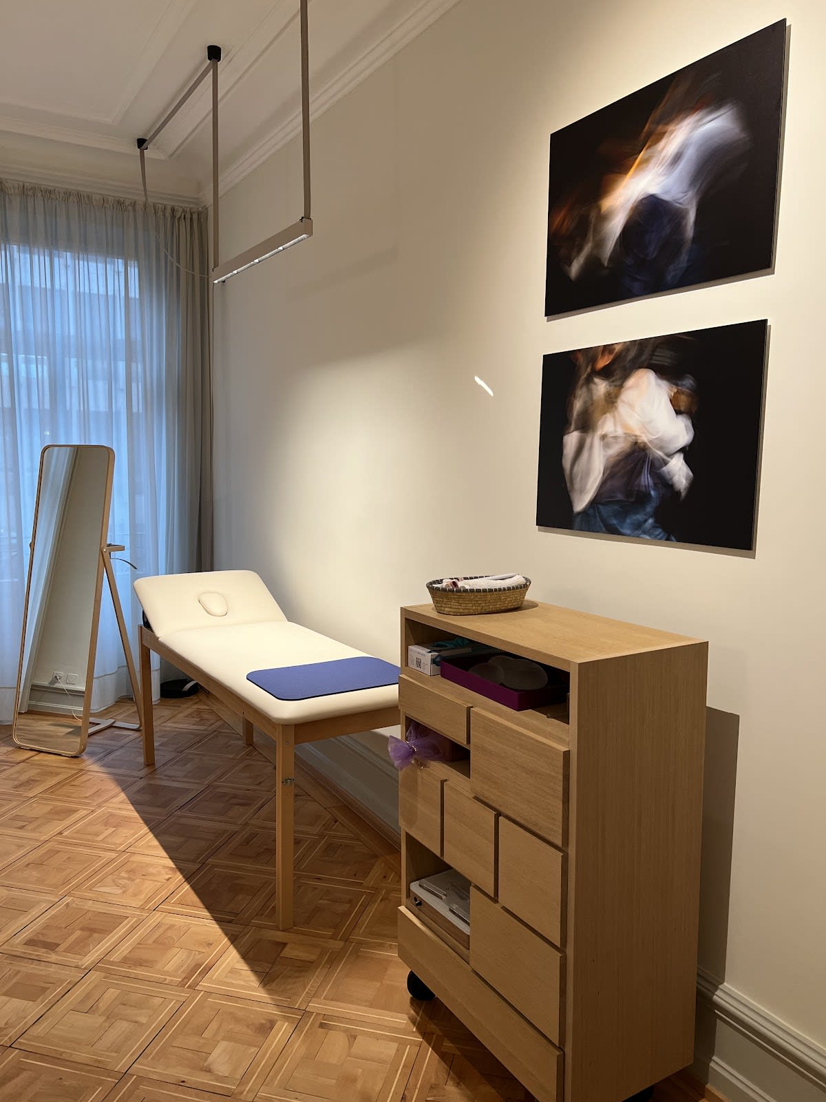 Cosmetic Surgery Zürich - Schönheitschirurgie und Plastische Chirurgie I Unterspritzungen I Faltenbehandlungen I Zürich gallery image 3