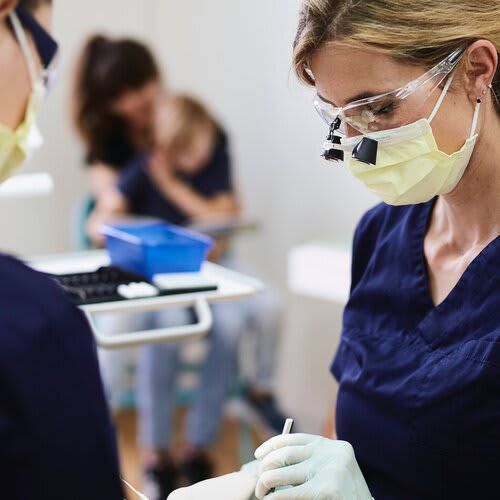 Schweizerzahn · Zahnarztpraxis Dr. med. dent. Katerina Schweizer gallery image 2