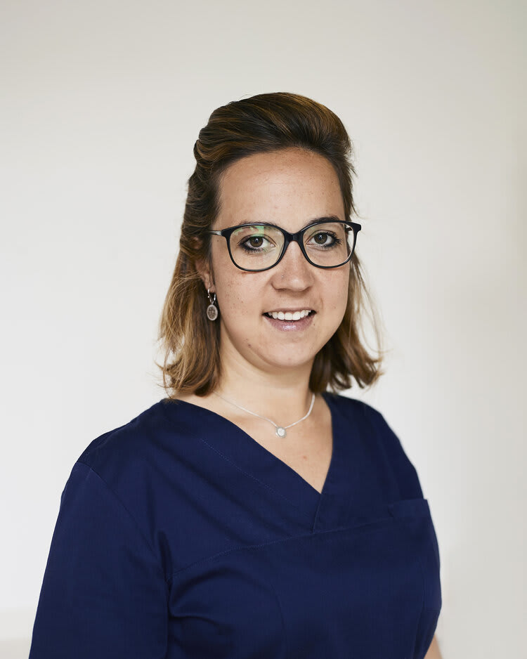 Schweizerzahn · Zahnarztpraxis Dr. med. dent. Katerina Schweizer gallery image 8