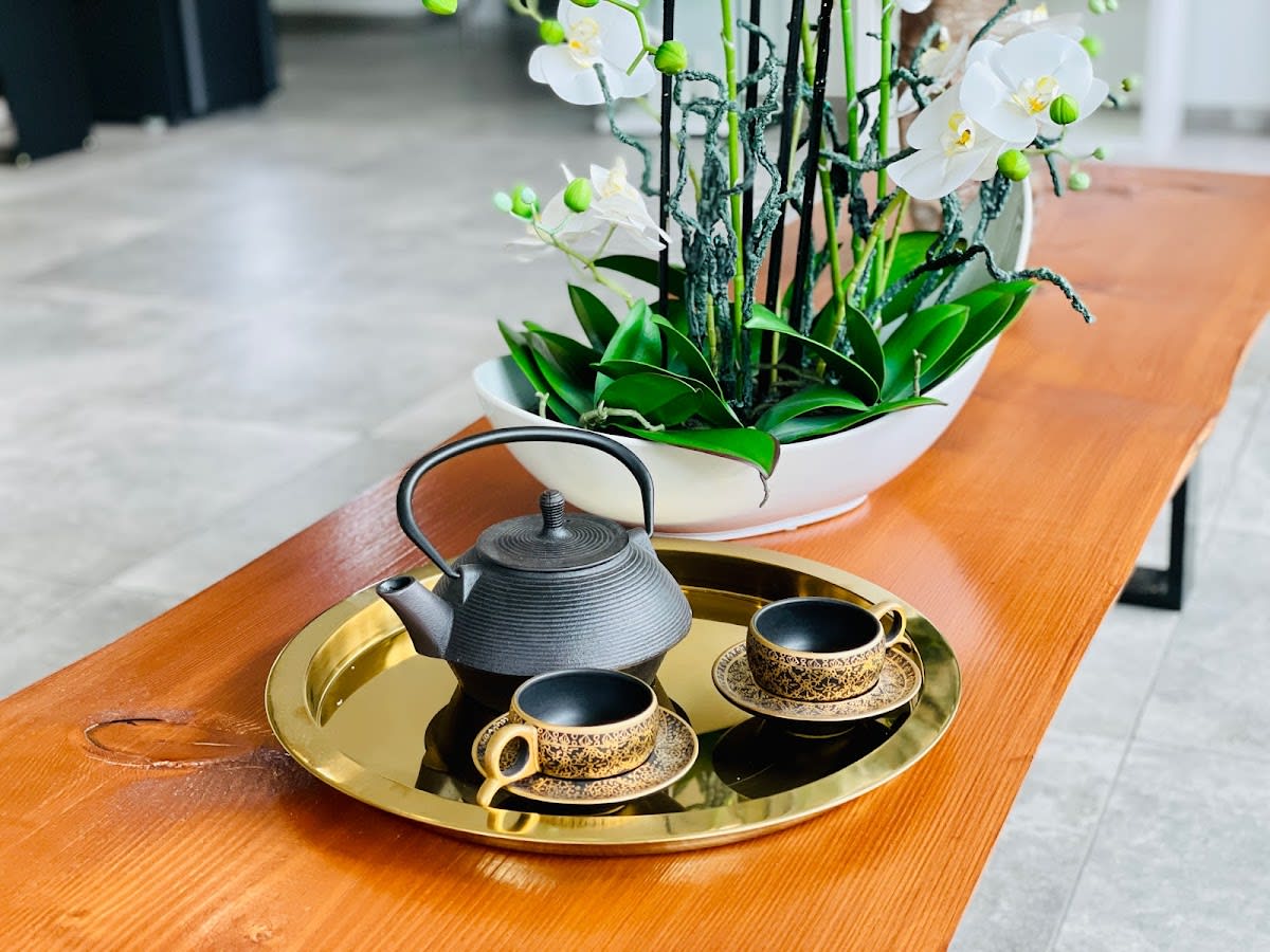 Health Beauty Lifestyle AG - Face & Body Clinic gallery image 10