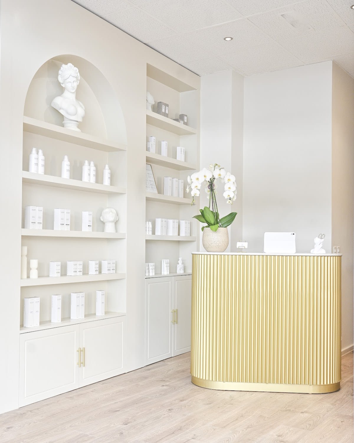 Fleur d'épiderme Genève gallery image 1