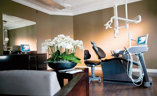 Zahnarzt Zürich Bahnhofstrasse | swiss smile Zentrum für Zahnmedizin gallery image 3