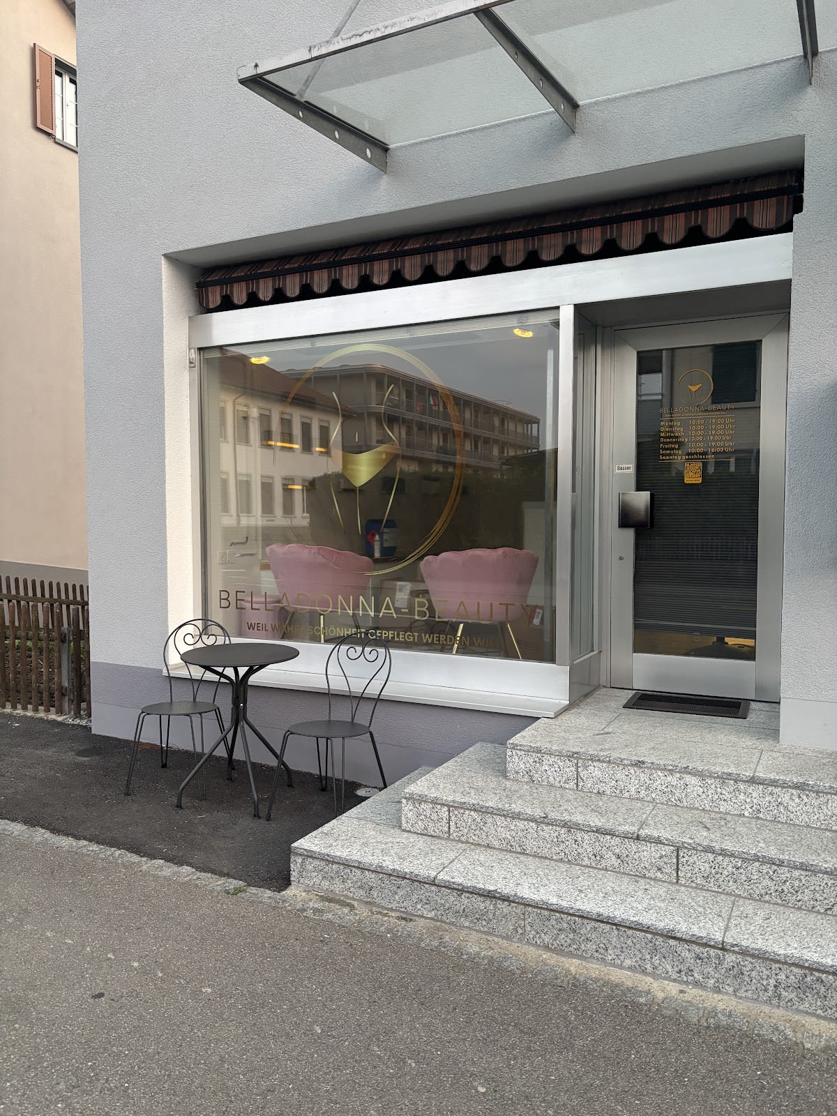 Belladonna-Beauty gallery image 4