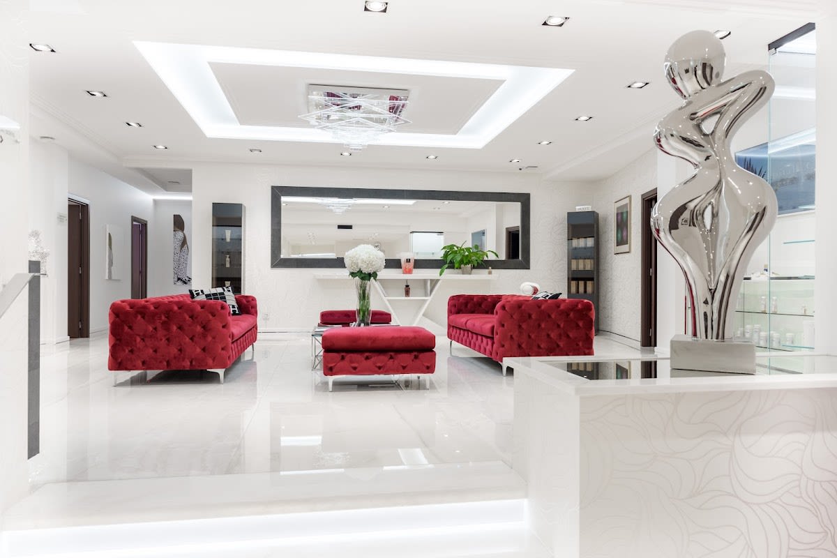 Dr Dlimi - Cosmetic Surgeon Genève gallery image 2