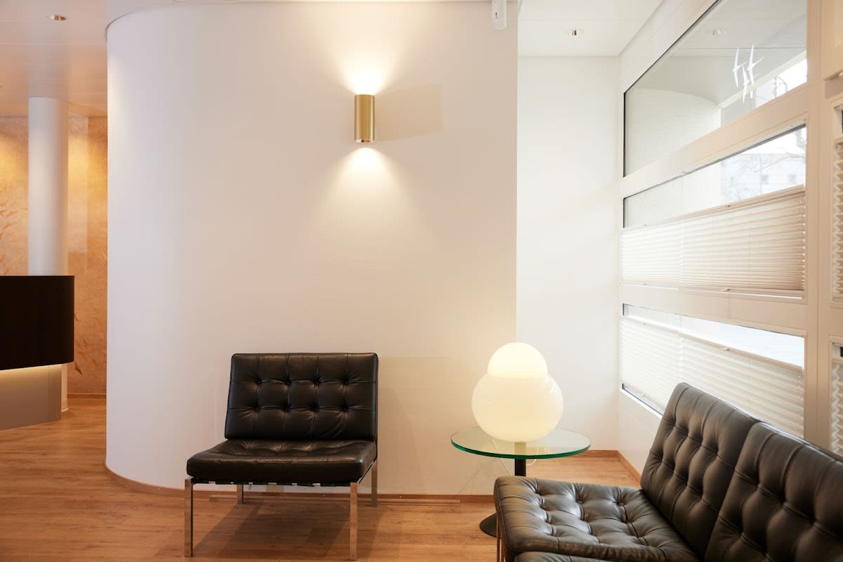 Dr. med. dent. Simone Blaser gallery image 4