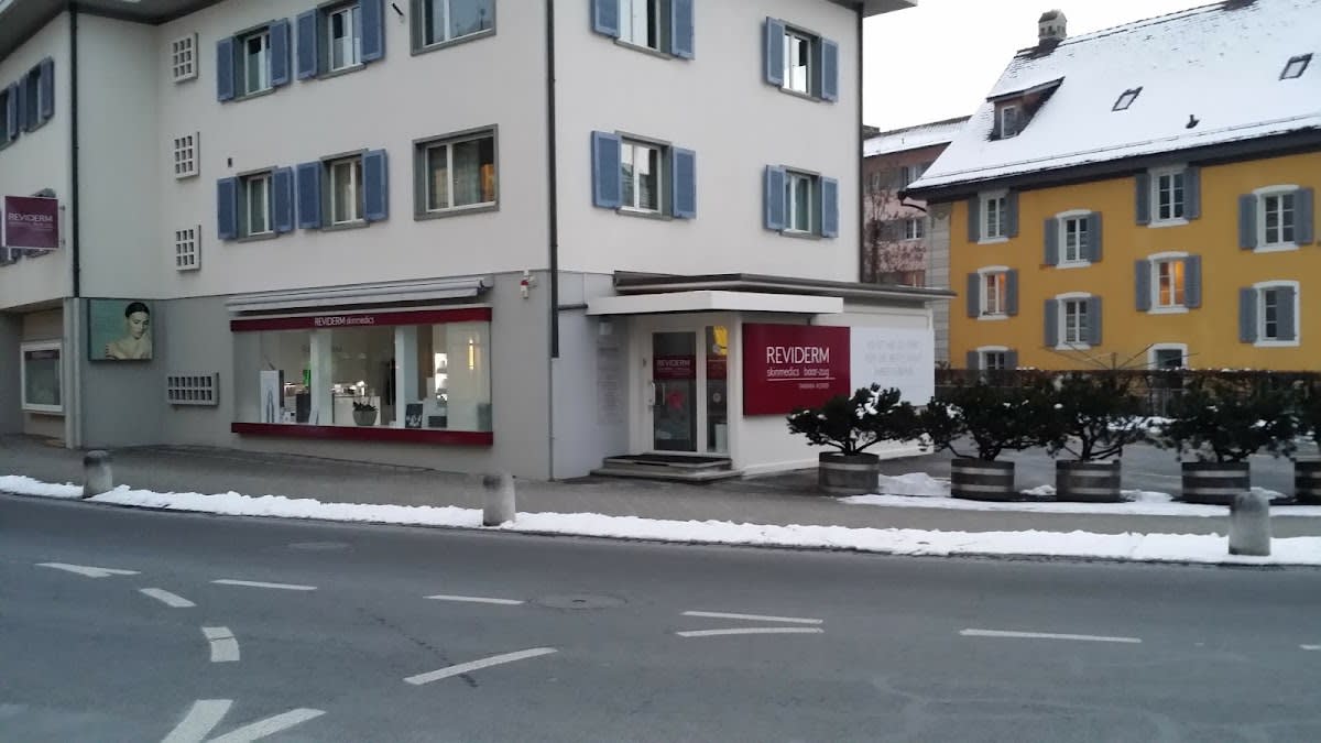 REVIDERM skinmedics baar-zug Tamara Agner gallery image 4