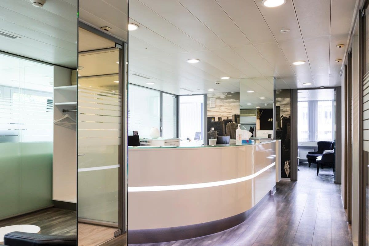 CMD+I Dentistes & Urgences Dentaires Dr. Sandrine Rossier gallery image 2