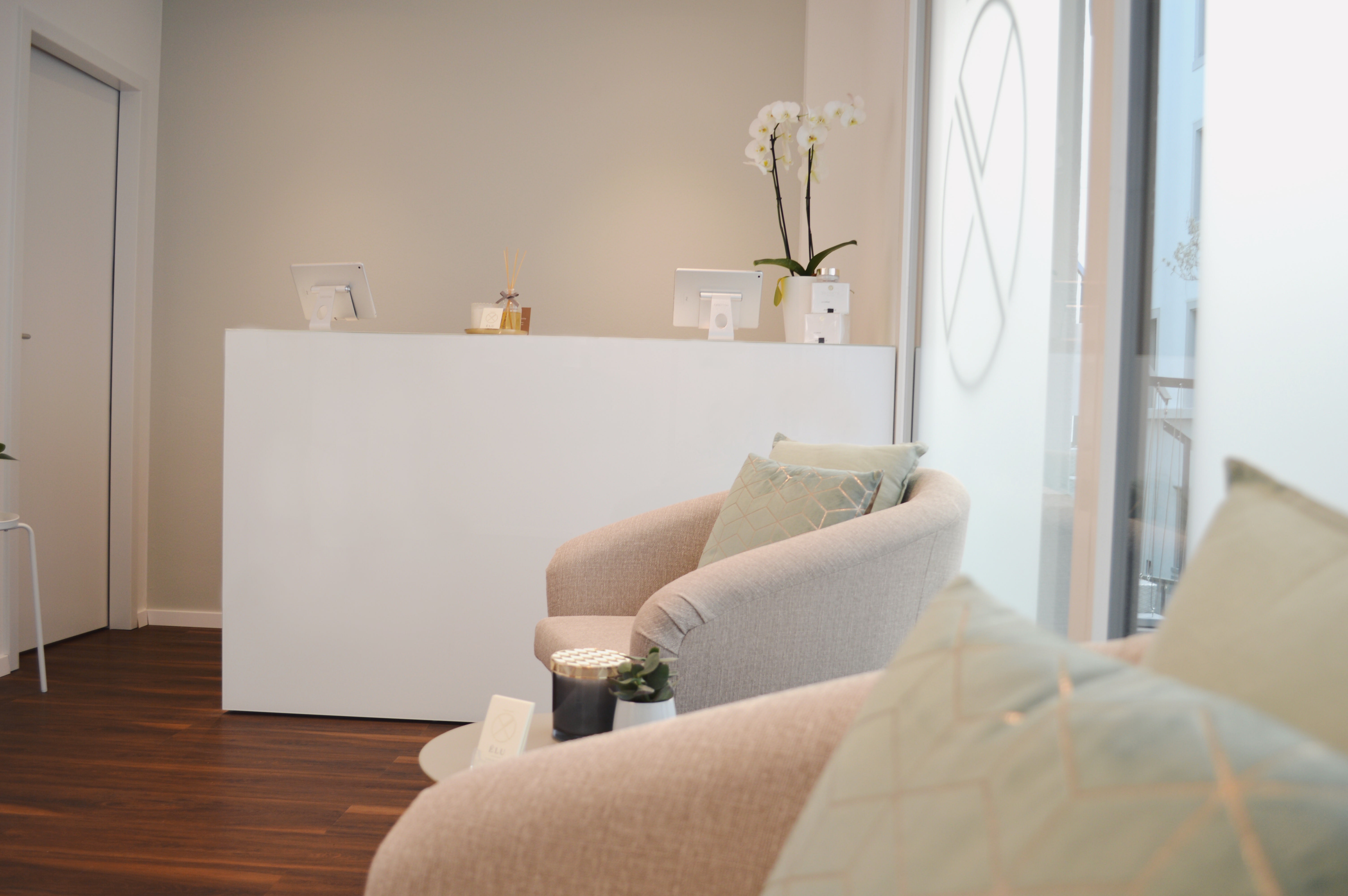 Élu Cosmetics interior