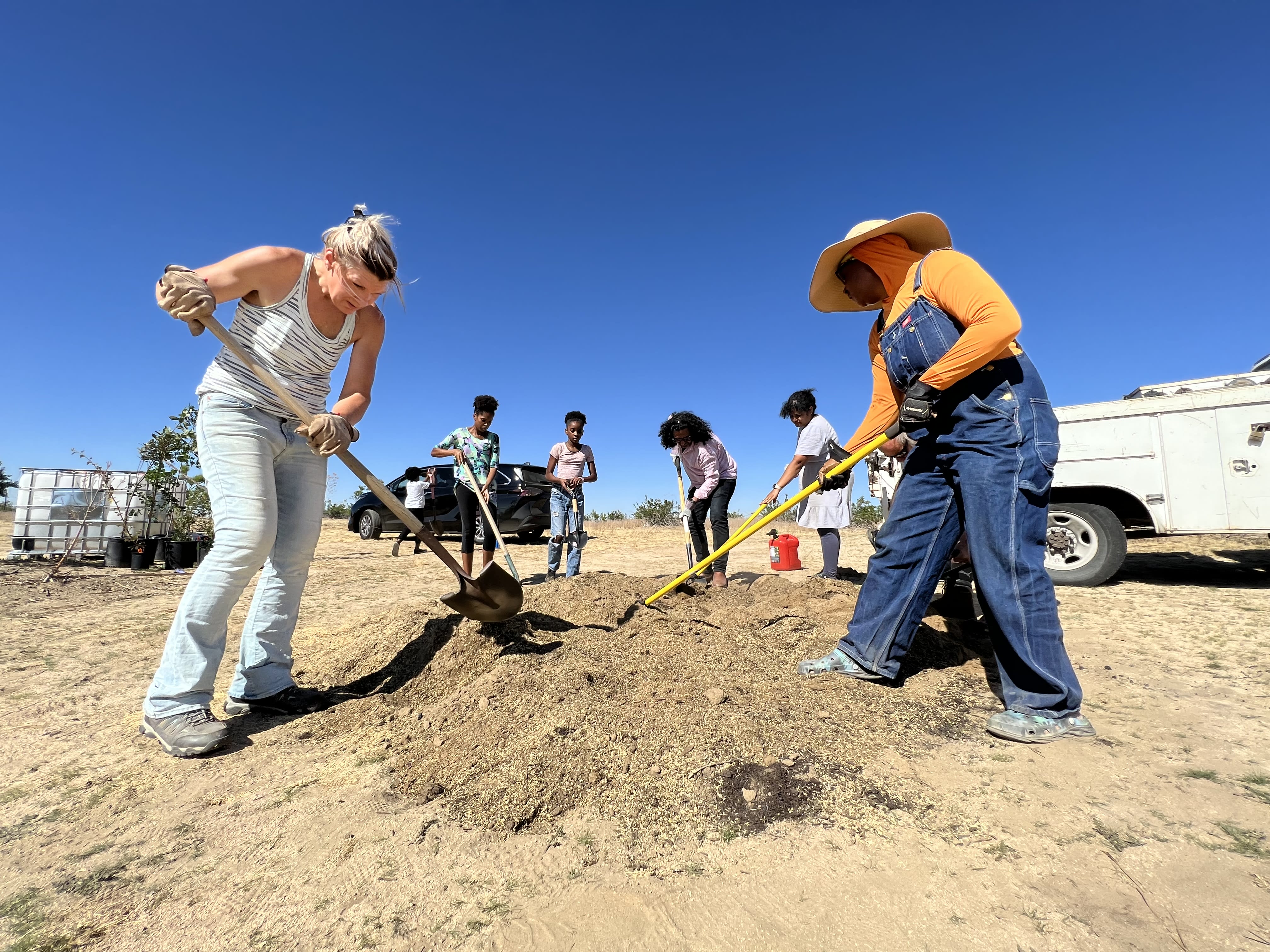 Earthworker Stipend Fund
