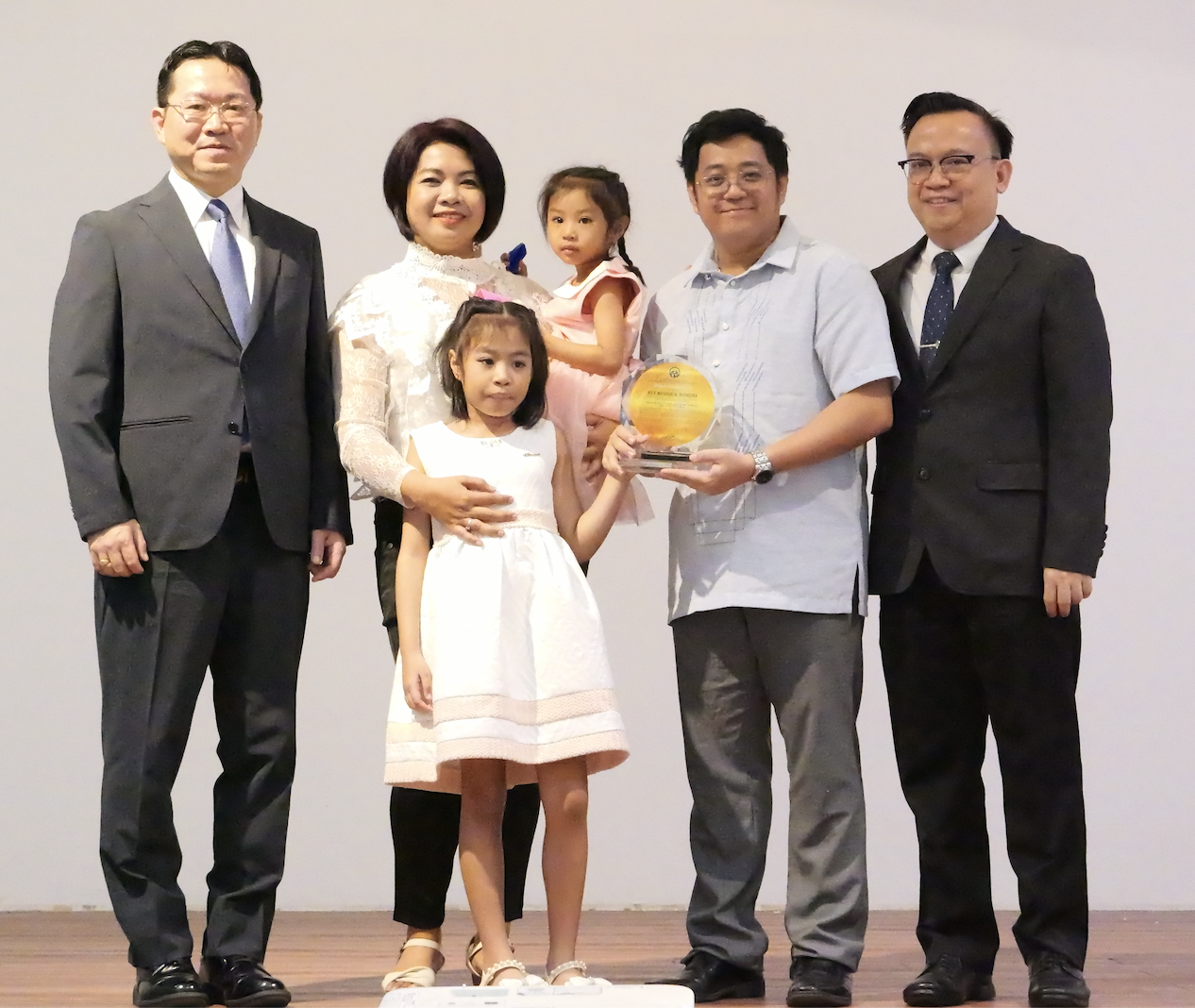 Unified Sunday Service and FFWPU Philippines Leadership Transition Ceremony gallery image 3