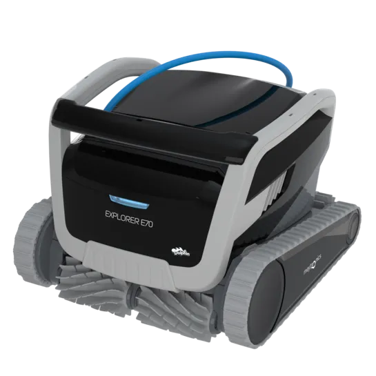 Dolphin Explorer E70 robot