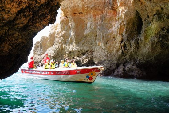 Passeio de Barco na Grutas da Ponta da Piedade - 2