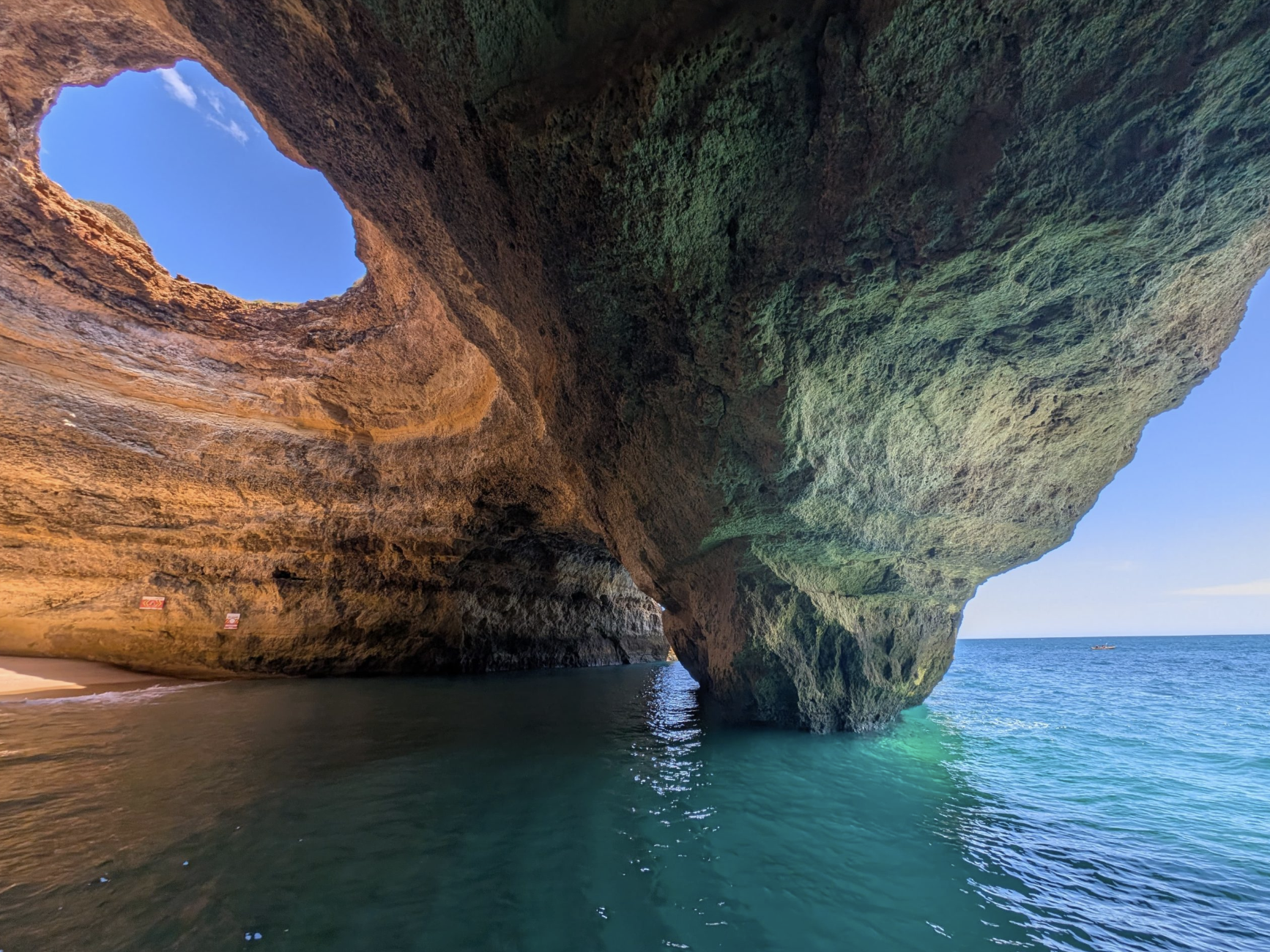 Passeio de Barco às Grutas de Benagil - 8