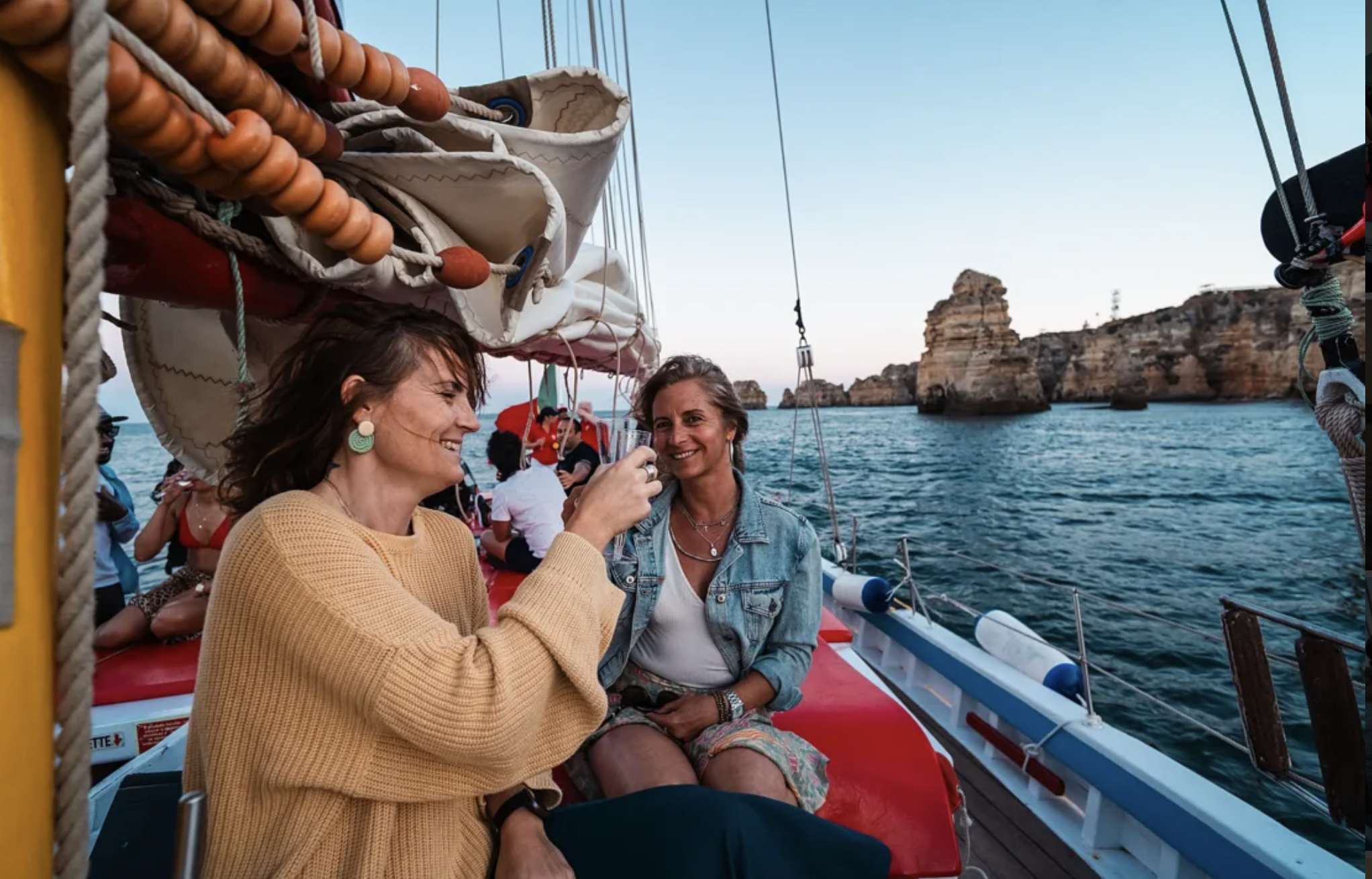 Passeio de Barco Tradicional de Veleiro ao pôr do sol + Espumante Prosecco - 7