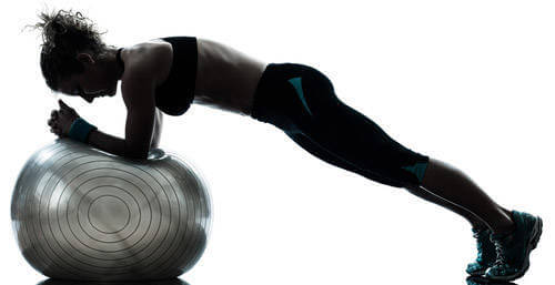 Swiss ball rollout