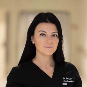 Плечистая Елизавета Эдуардовна