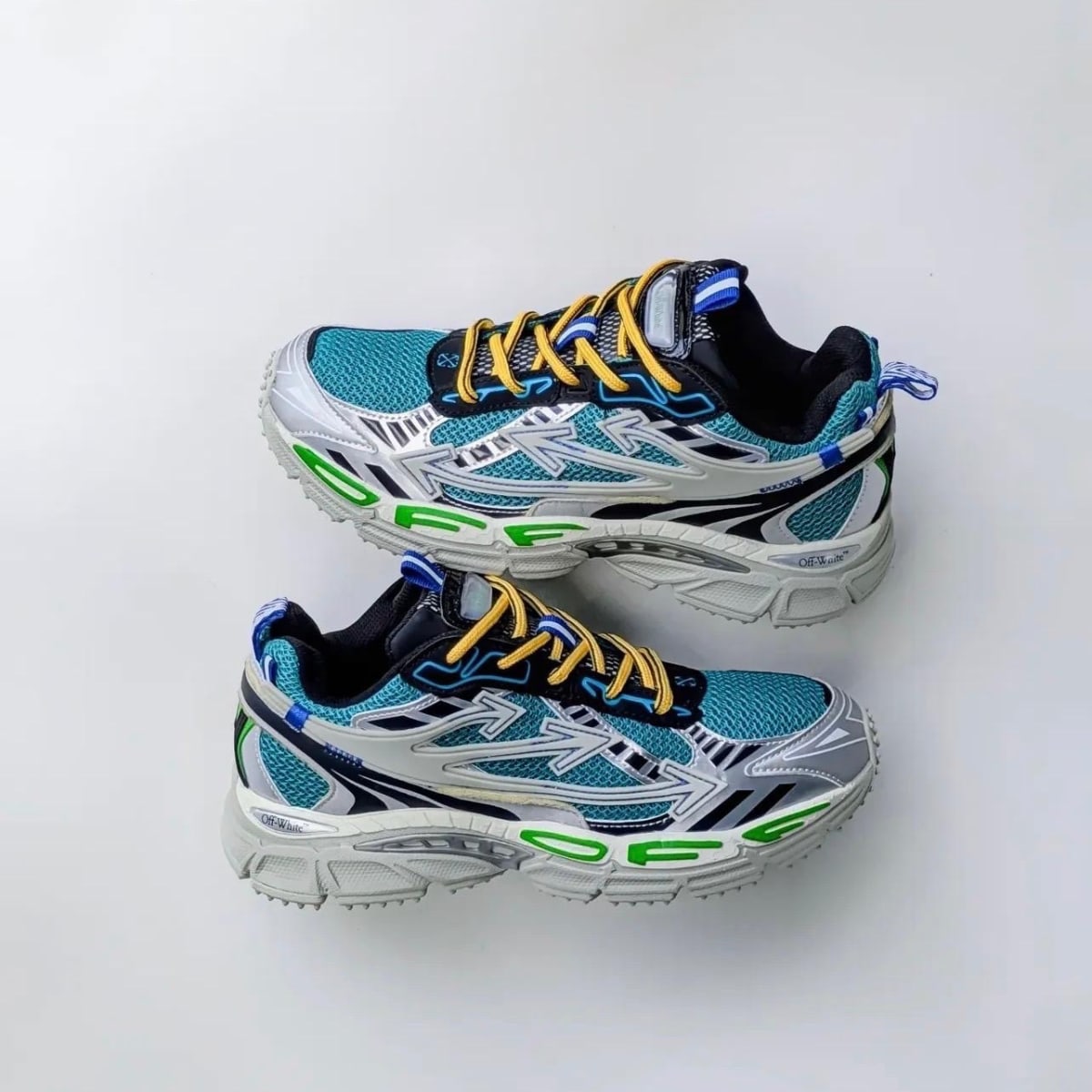 OFF-WHITE “BE RIGHT BACK” PARIS