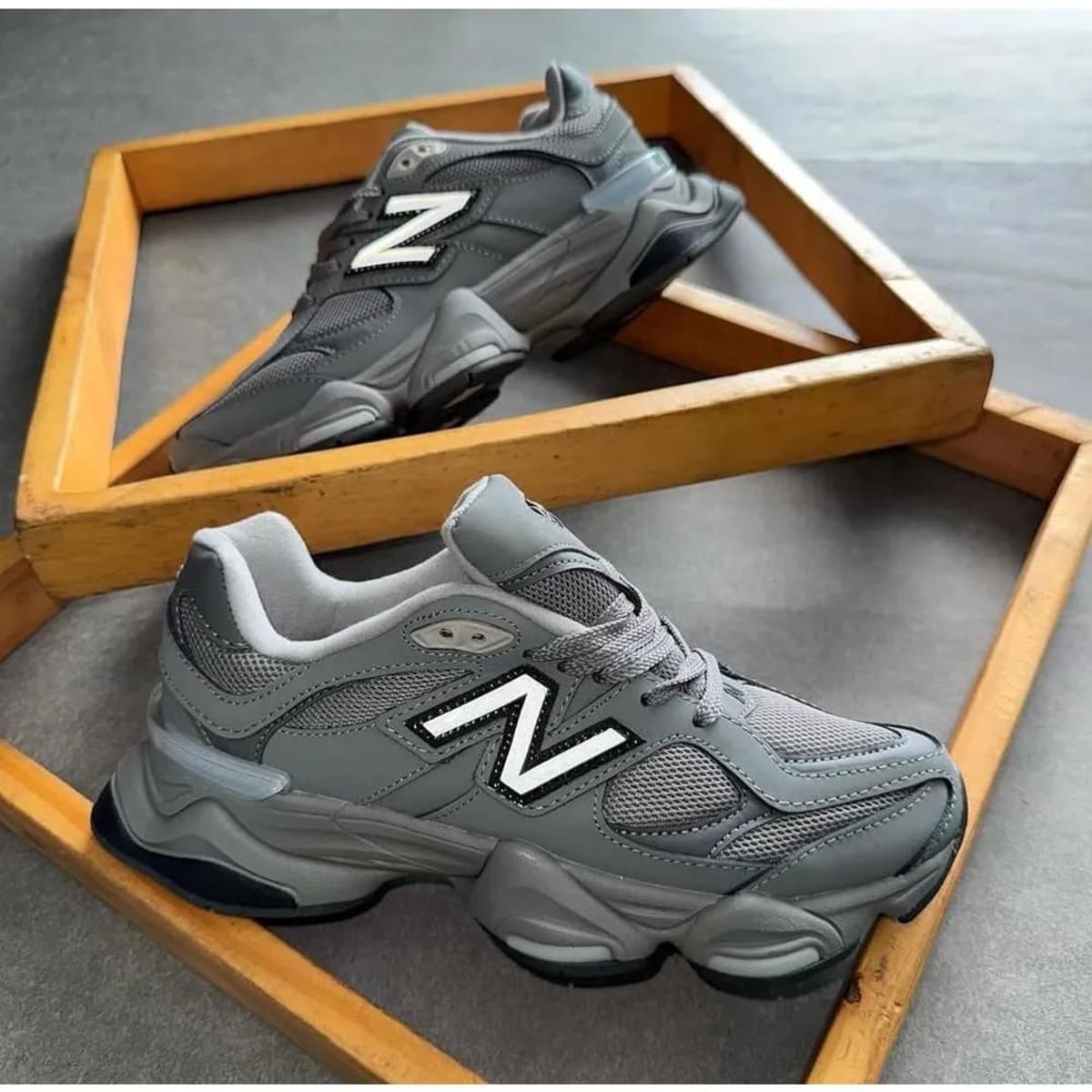 NEW BALANCE 9060 “CASTLE ROCK”