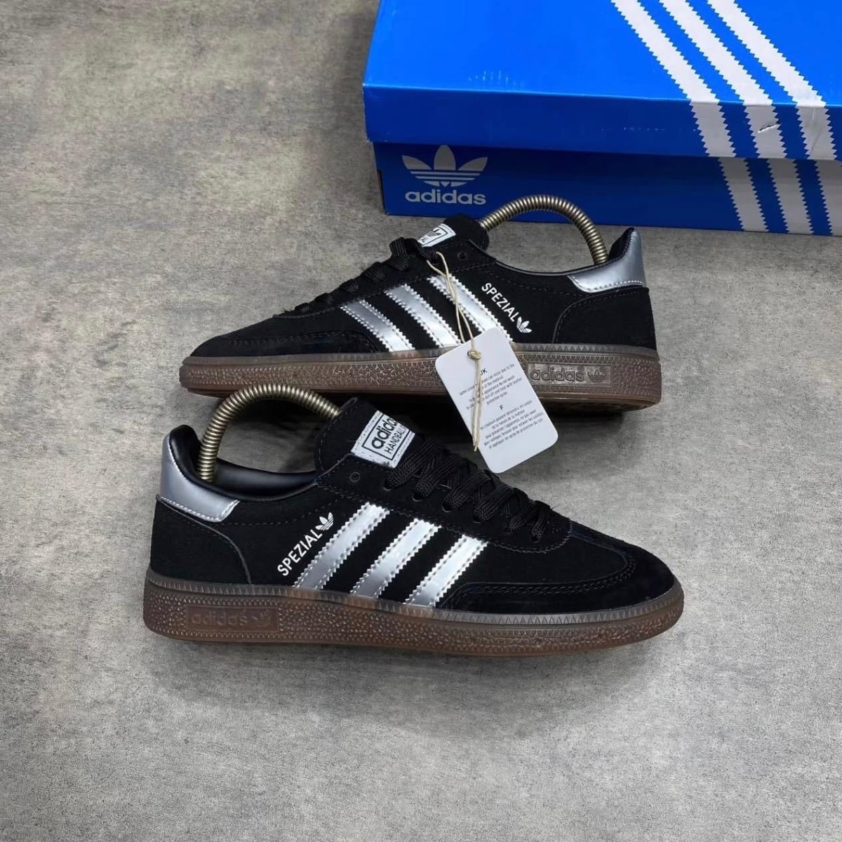 ADIDAS SPEZIAL (BLACK & SILVER)