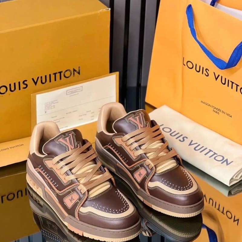 LOUIS VUITTON  LV TRAINER