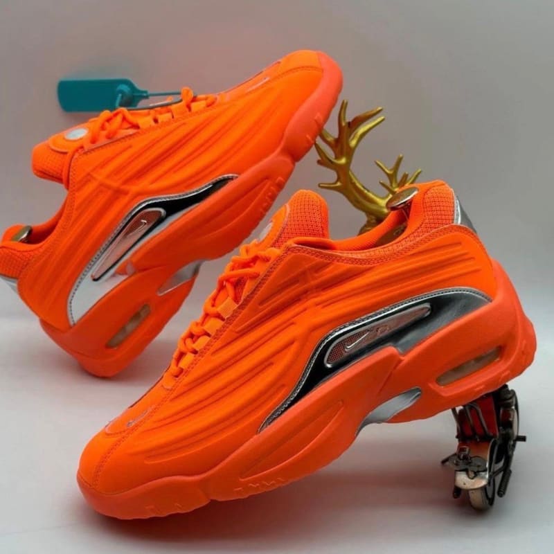 NIKE “NOCTA HOT STEP 2”