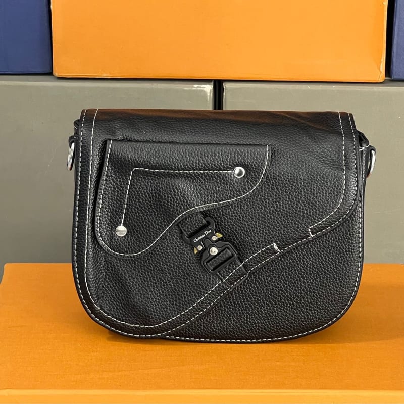 DIOR SADDLE BAG (BLACK LEATHER)