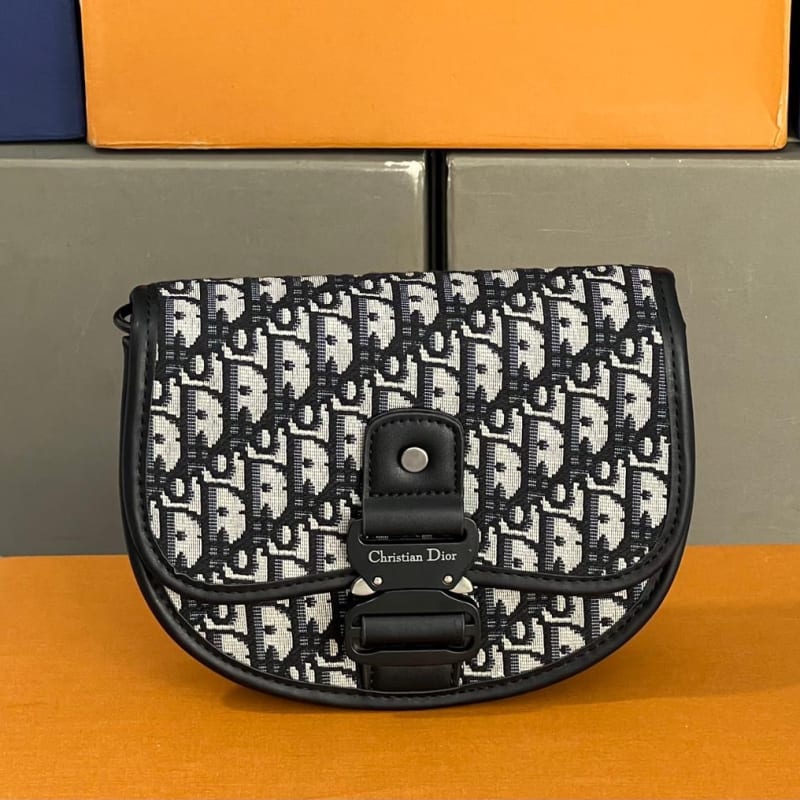 CHRISTIAN DIOR GALLOP BAG (BEIGE & BLACK)