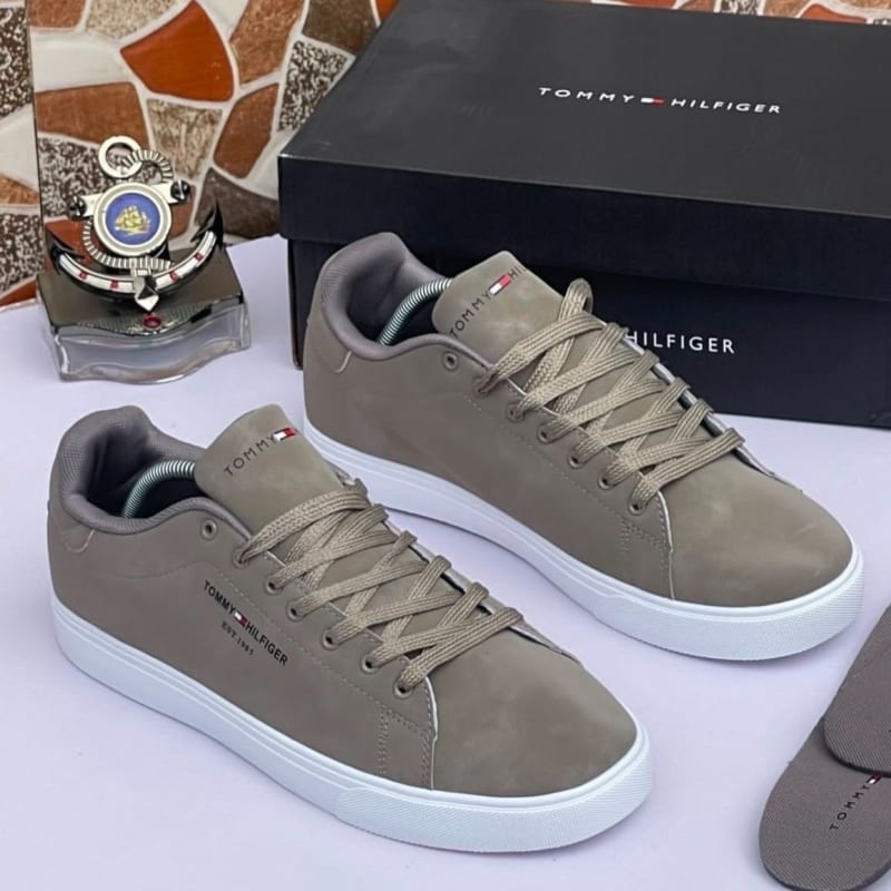 Tommy Hilfiger Rezmon “Grey”
