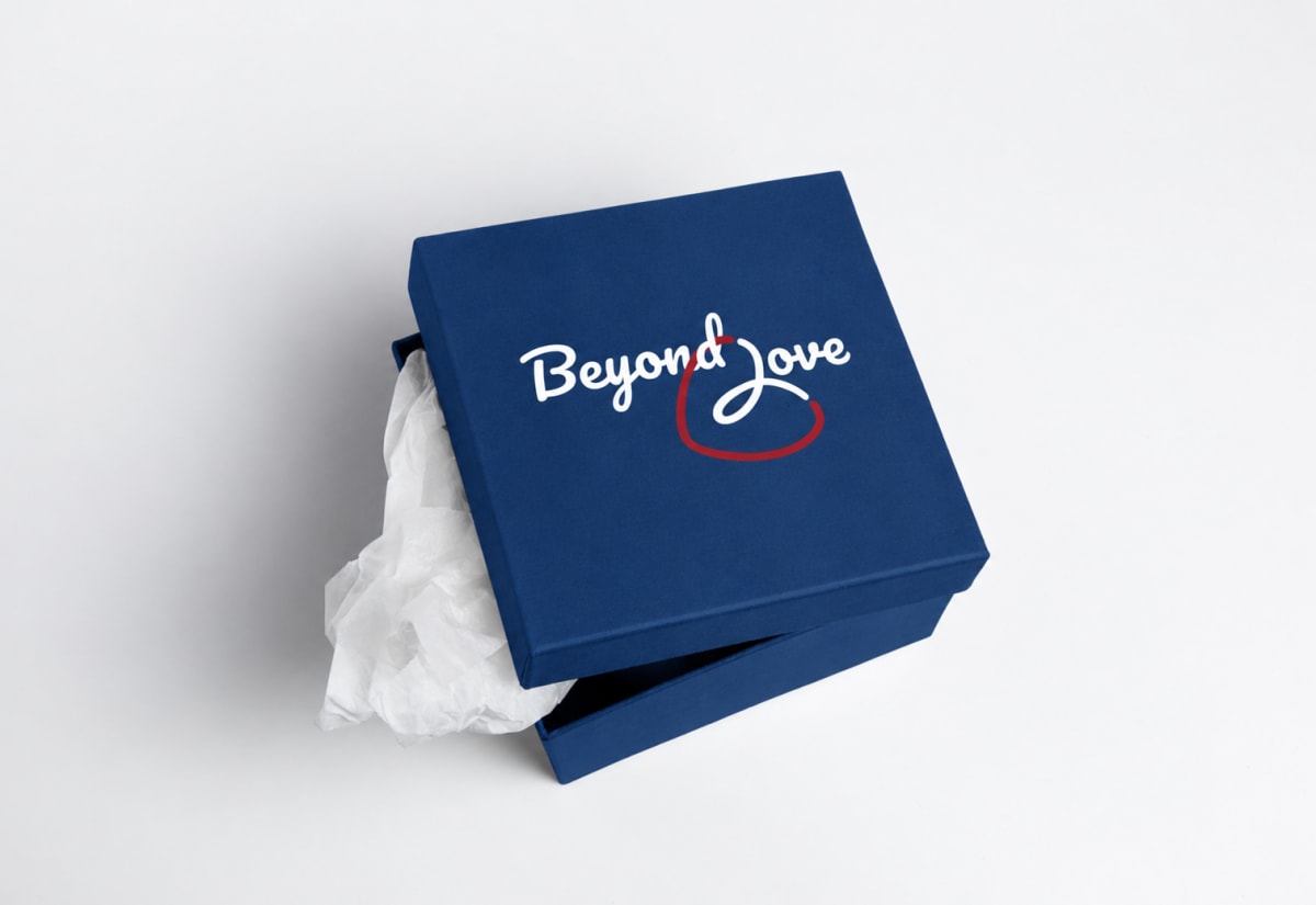 Beyond Love — Brend i vizualni identitet za brend odjeće (2/3)