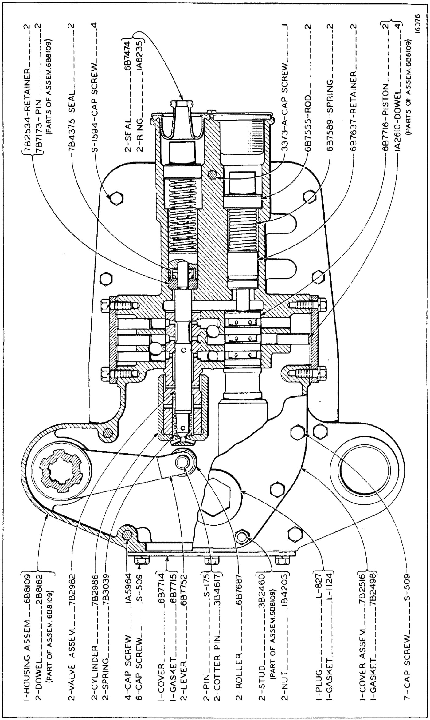 STEERING CLUTCH HYDRAULIC CONTROL MECHANISM (Serial No. 7M1 to 7M1881 Inclusive)